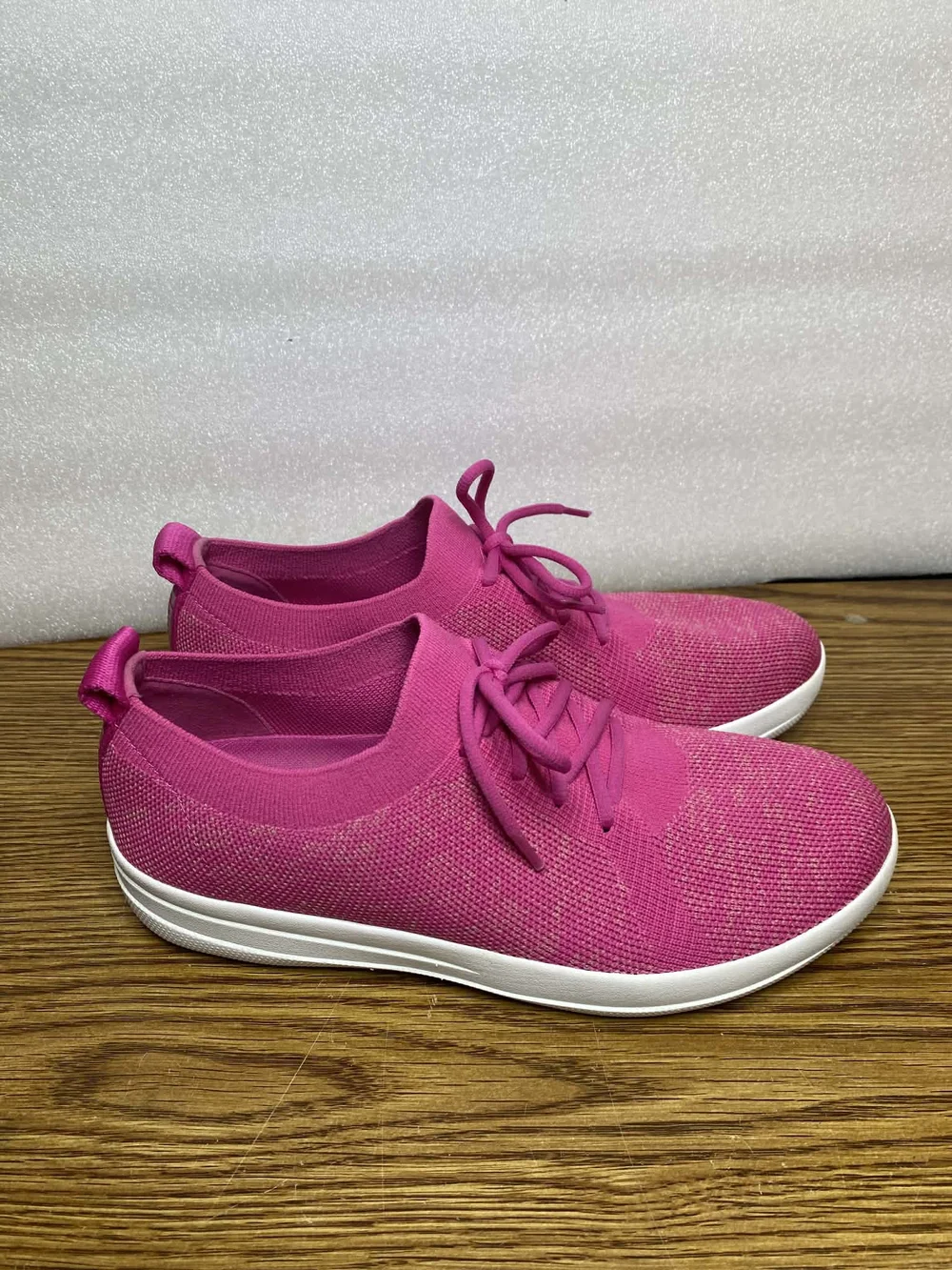 FitFlop Women's Anatomicush Comfort Sneakers Shoes Style L39-561 Size 8 Pink - Picture 2 of 8